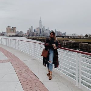 Meet your Posher, Anna